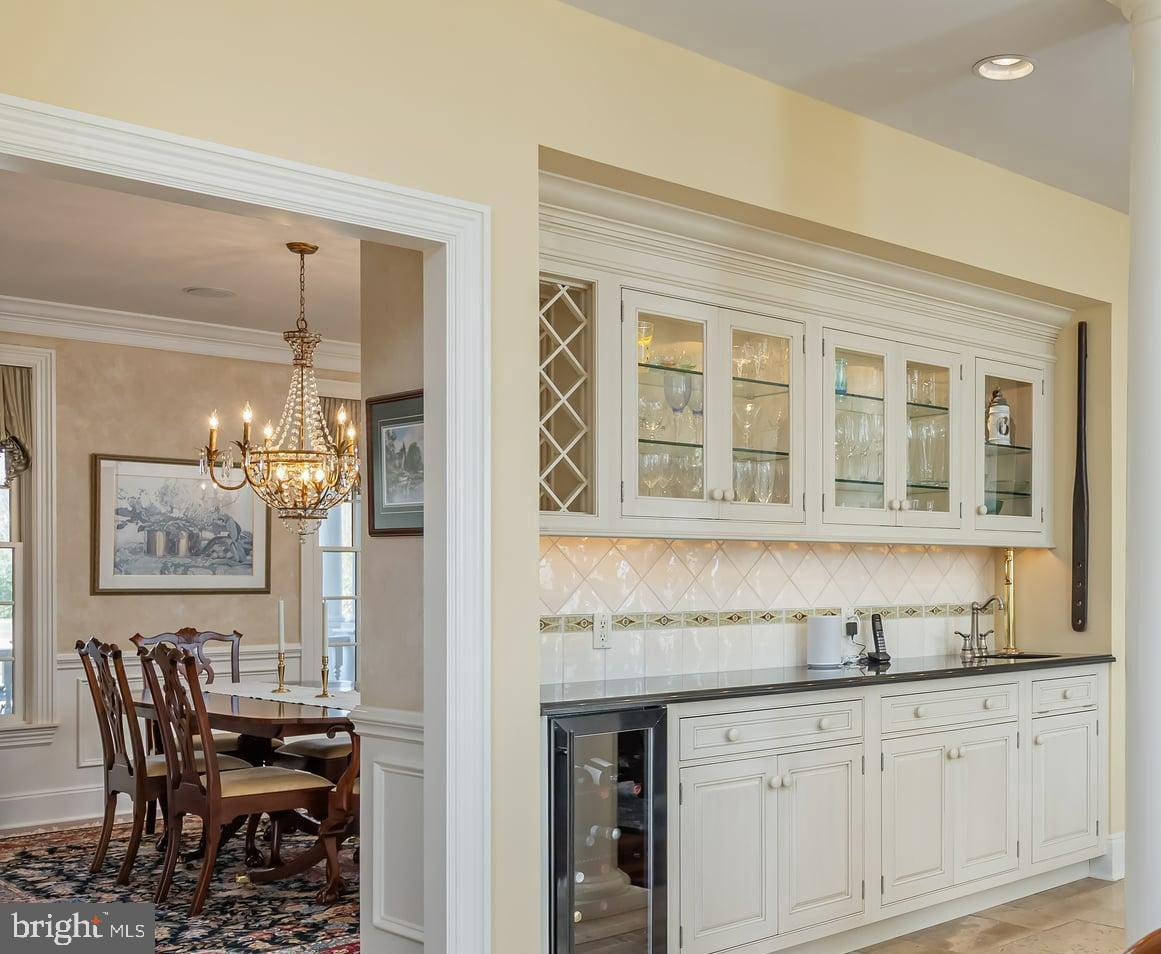 1880 East Buckshutem Road Millville, NJ 08332 - Photo 8 of 41 Bar area with Hand Crafted Tile
