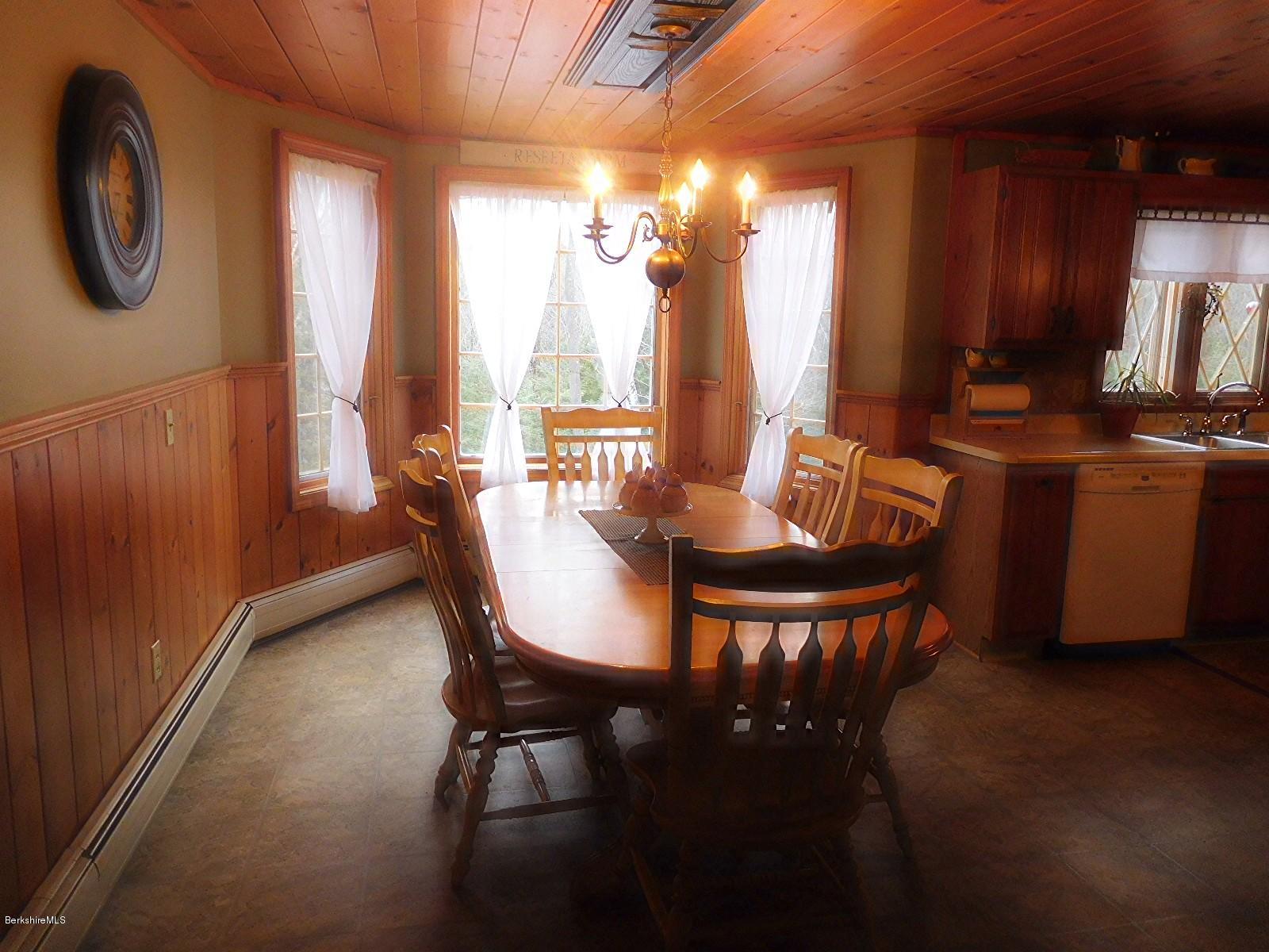 126 George Schnopp Road Hinsdale, MA 01235 - Photo 11 of 32 9---Dining area