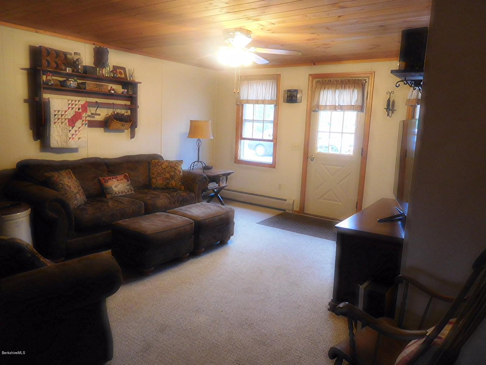 126 George Schnopp Road Hinsdale, MA 01235 - Photo 14 of 32 12--Family room(3)