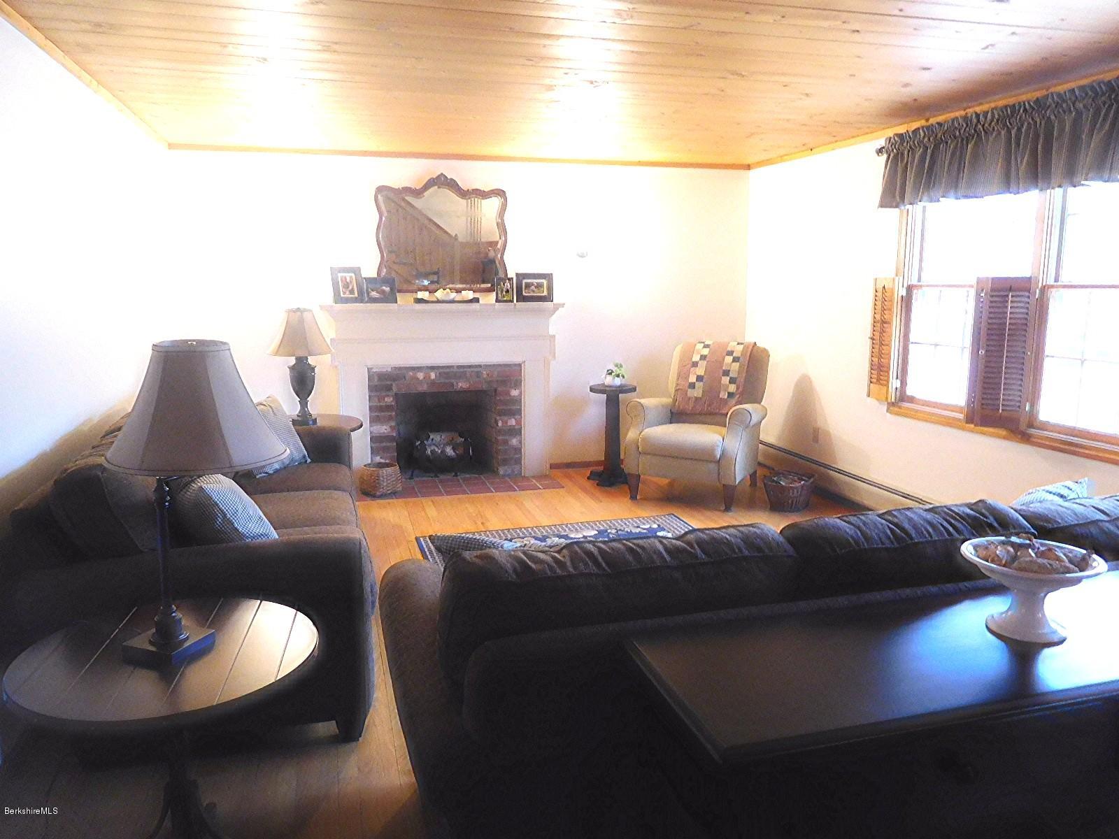 126 George Schnopp Road Hinsdale, MA 01235 - Photo 7 of 32 5---Living Room