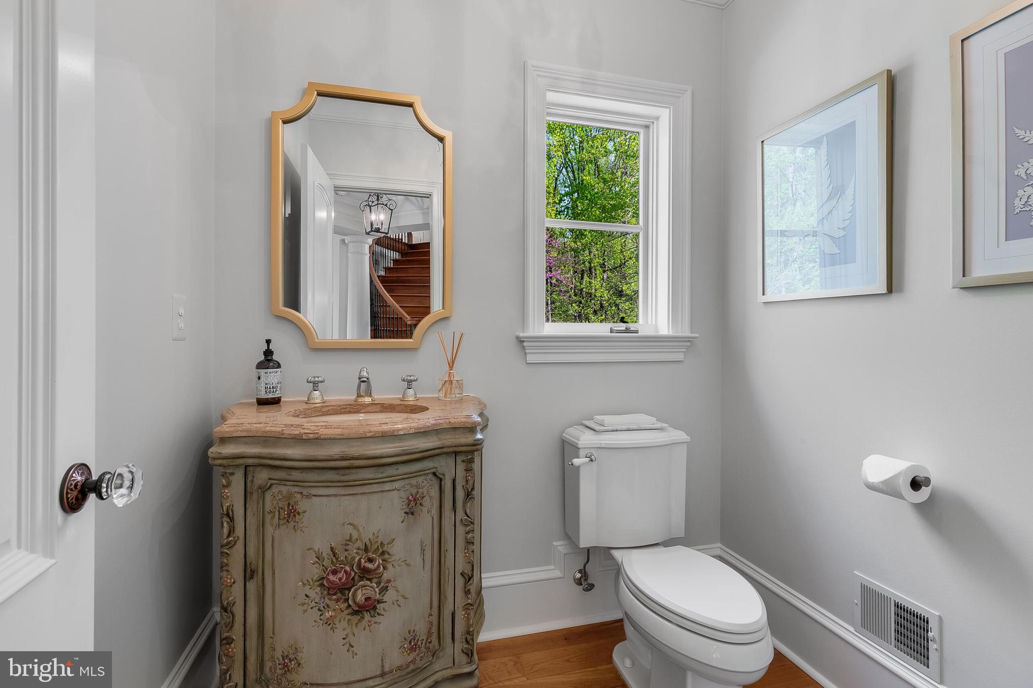 101 Chimney Ridge Place Sterling, VA 20165 - Photo 15 of 98 Gallery Image 15