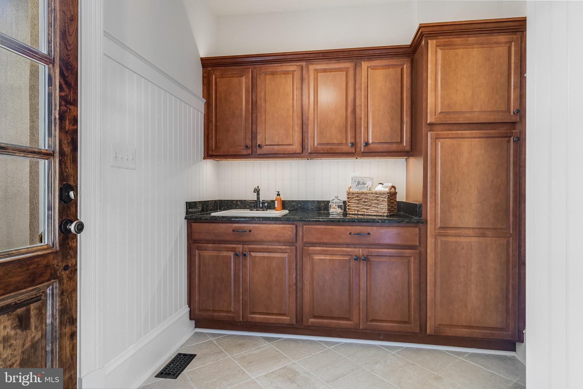 101 Chimney Ridge Place Sterling, VA 20165 - Photo 41 of 98 Gallery Image 41