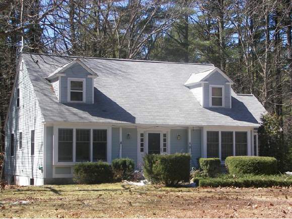 33 Depot Road Epping, NH 03042 - Photo 1 of 1