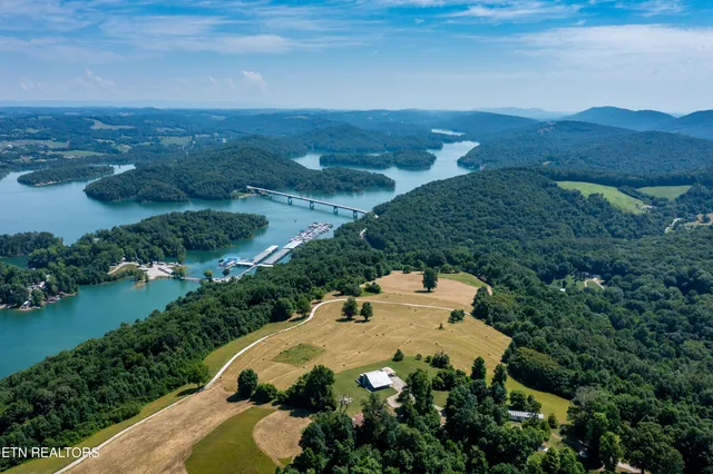 $5,500,000 | 6485 Maynardville Highway, Maynardville, TN 37807