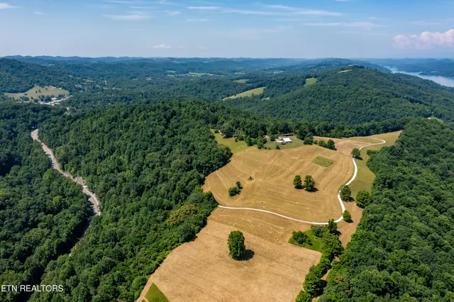 $5,500,000 | 6485 Maynardville Highway, Maynardville, TN 37807