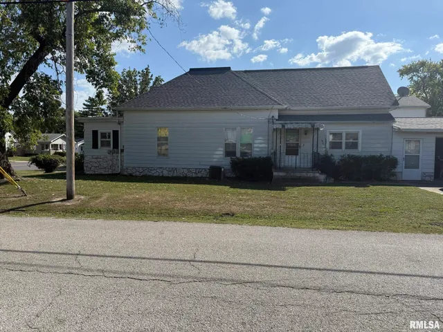 $84,000 | 501 South Washington Street, Du Quoin, IL 62832