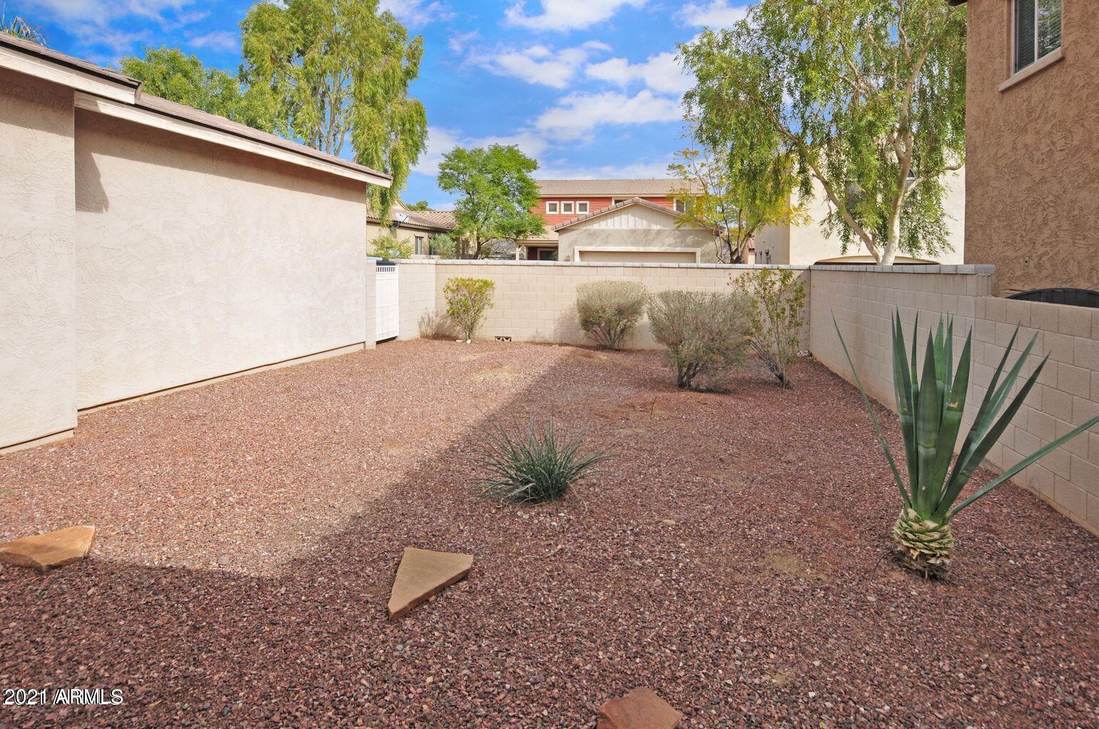 2851 North Riley Road Buckeye, AZ 85396 - Photo 23 of 46 20210206044136228016000000-o