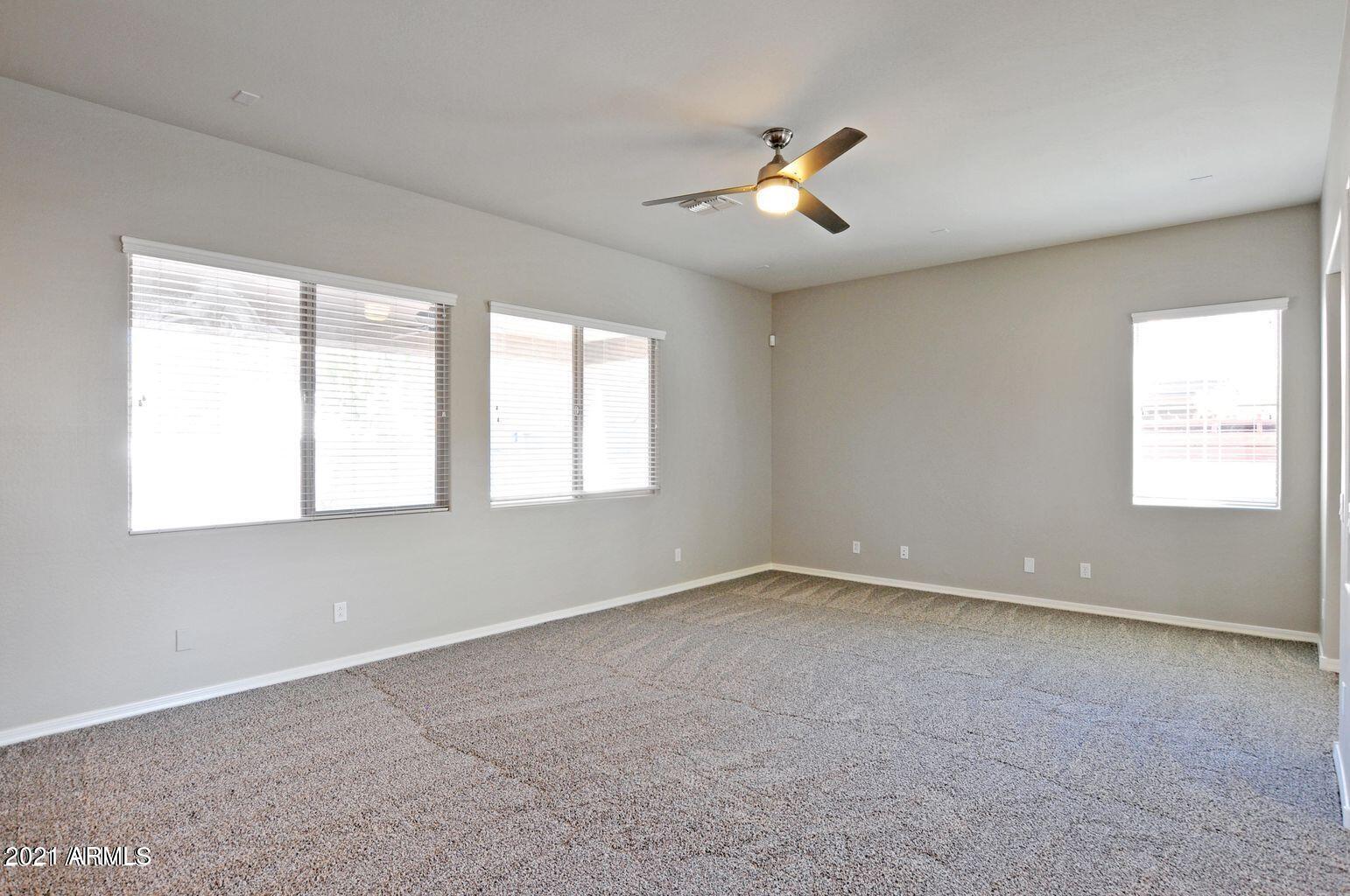 2851 North Riley Road Buckeye, AZ 85396 - Photo 5 of 46 20210206043811169317000000-o