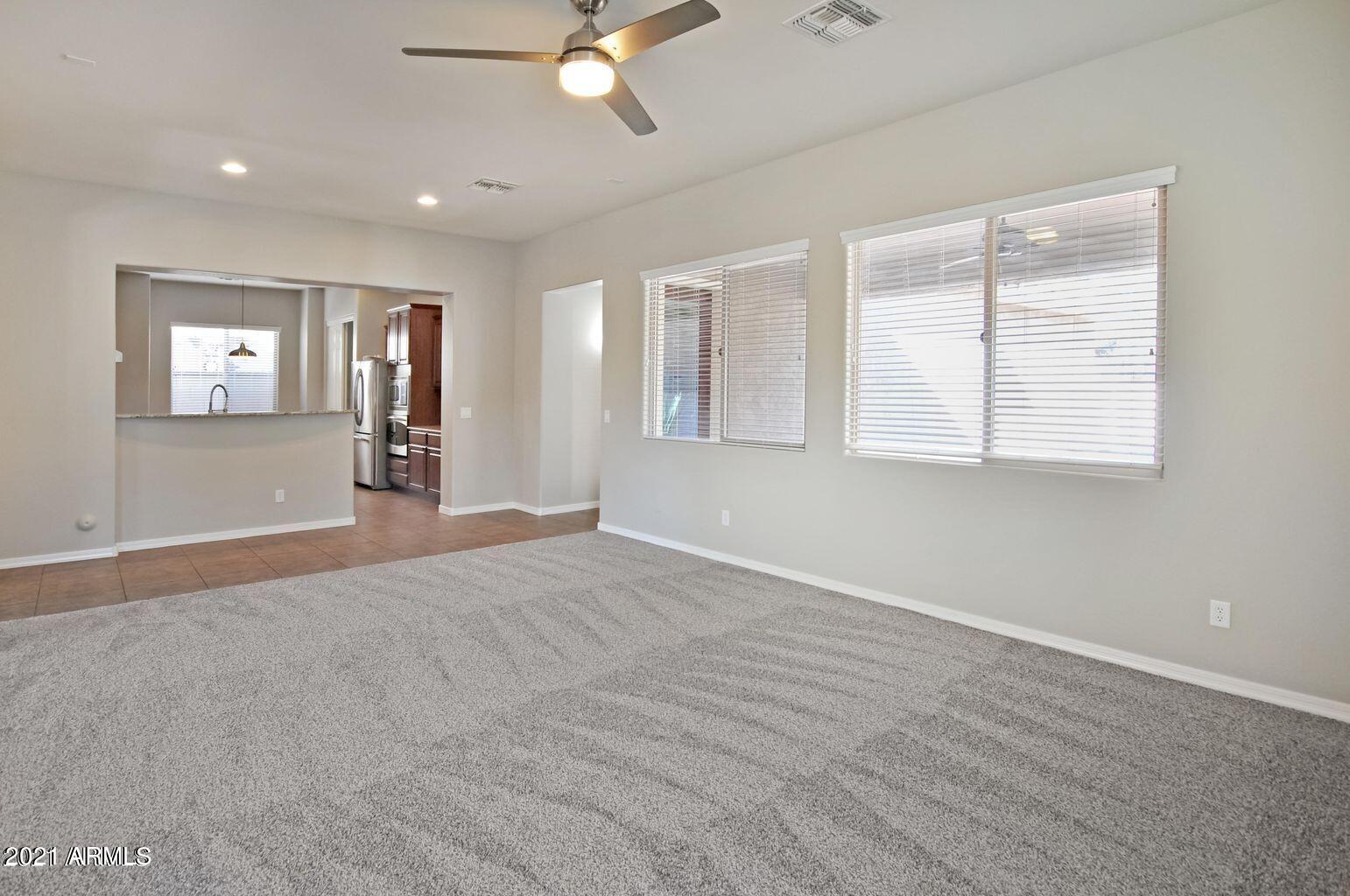 2851 North Riley Road Buckeye, AZ 85396 - Photo 6 of 46 20210206043828980532000000-o
