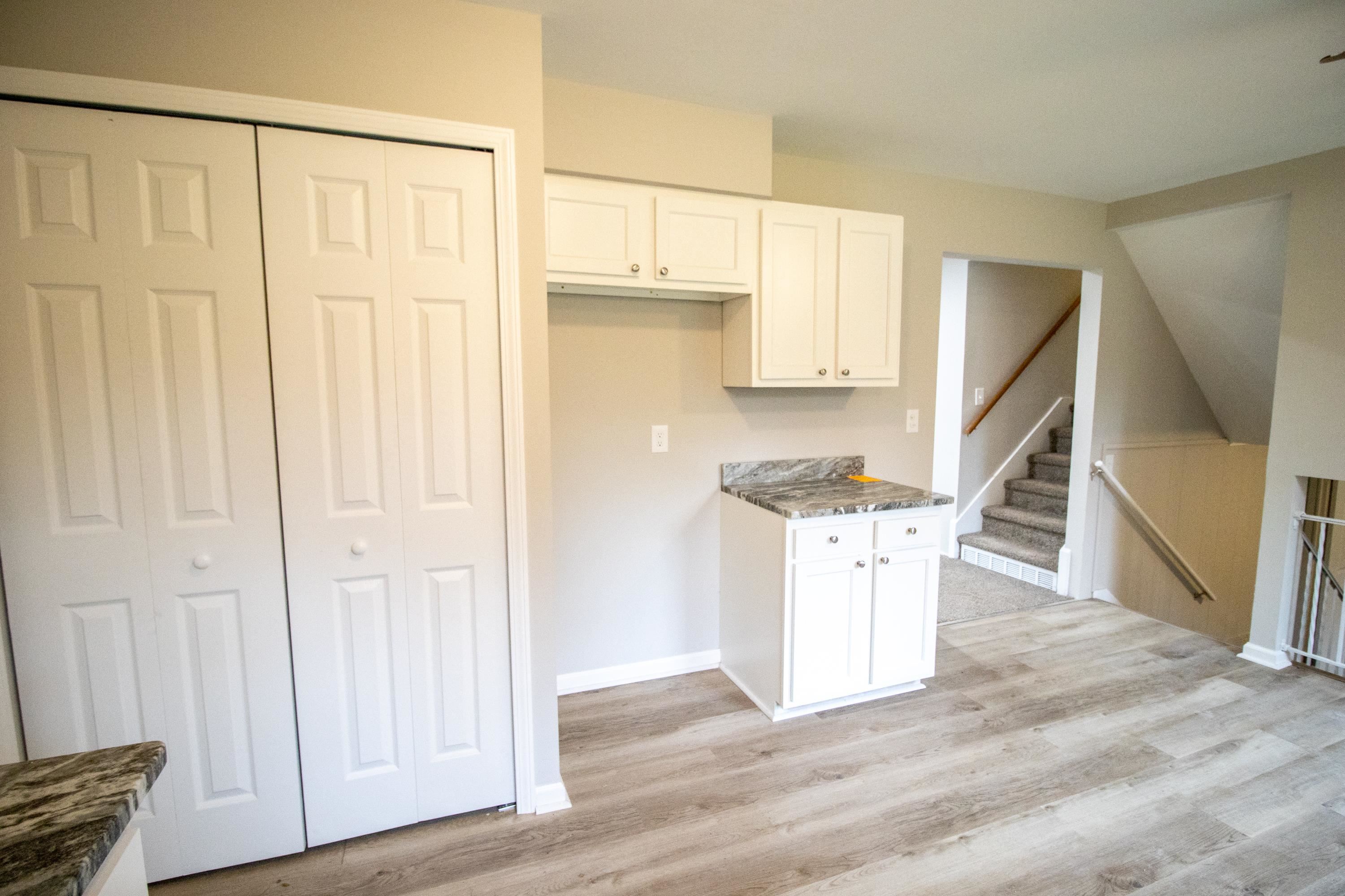 3397 Ridgecliffe Drive Flint, MI 48532 - Photo 7 of 27 50119703-6.JPG