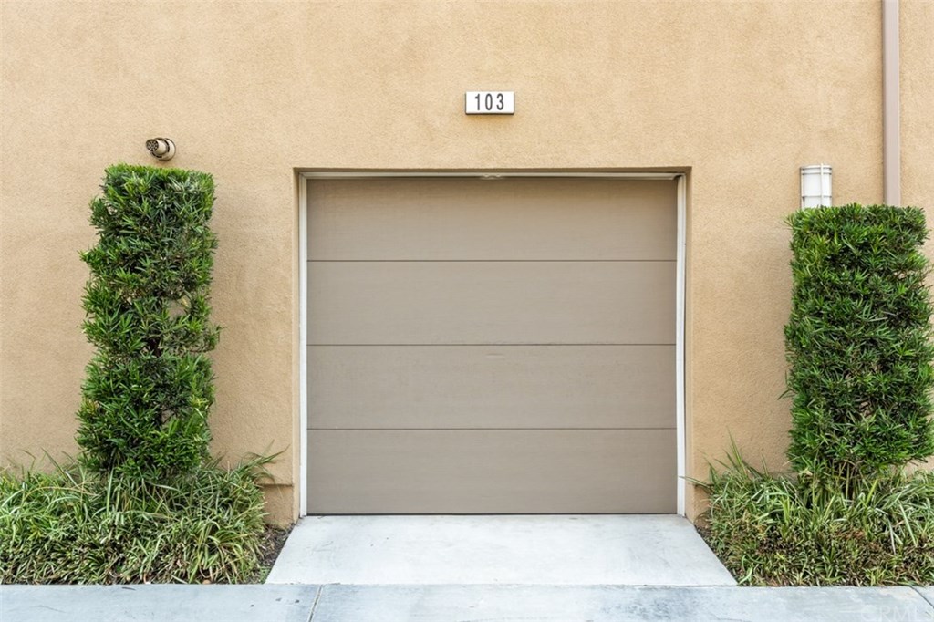 5439 Strand, Unit 103 Hawthorne, CA 90250 - Photo 17 of 27