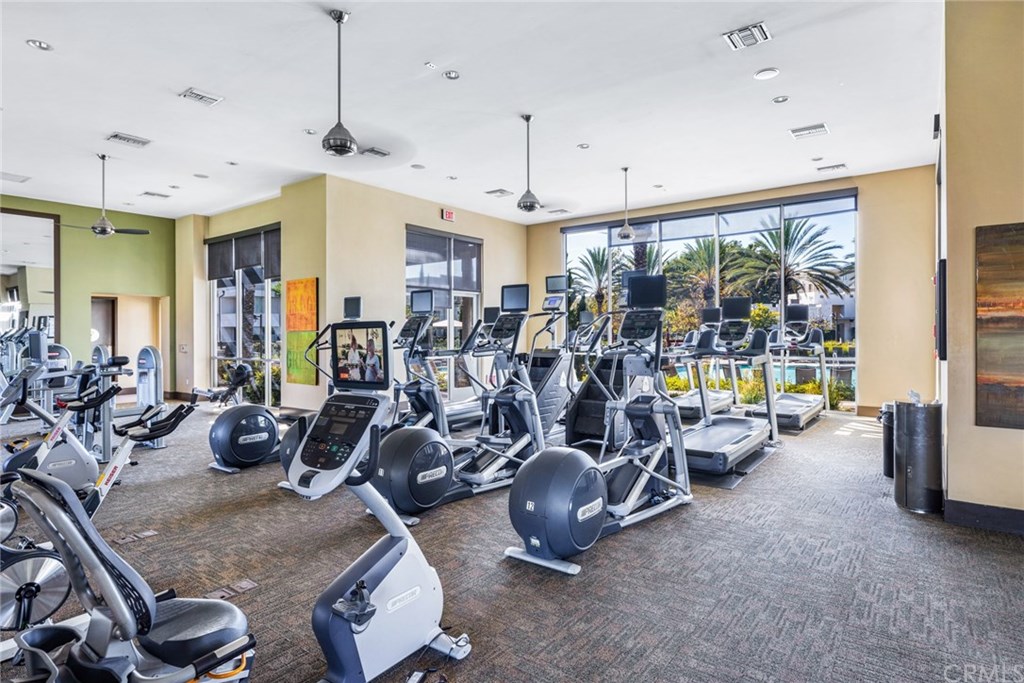 5439 Strand, Unit 103 Hawthorne, CA 90250 - Photo 20 of 27