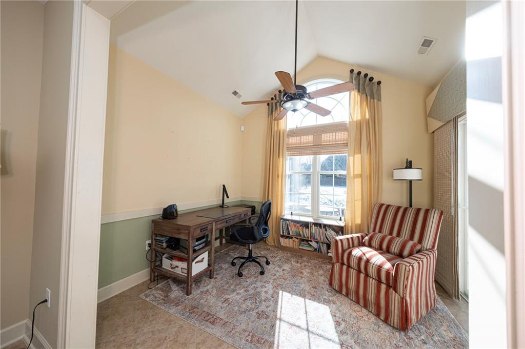 408 Independence Lane Freedom, PA 15042 - Photo 8 of 26 a living room with furniture and a window