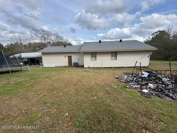 $130,000 | 1636 Highway 583, Jayess, MS 39641