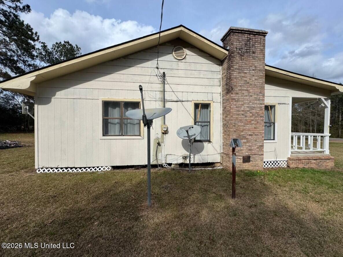 1636 Highway 583 Jayess, MS 39641 - Photo 5 of 23 04