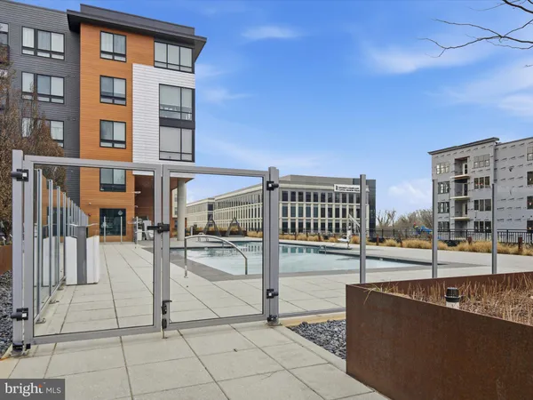 $3,200 | 145 Riverhaven Drive, Unit 214, Oxon Hill, MD 20745