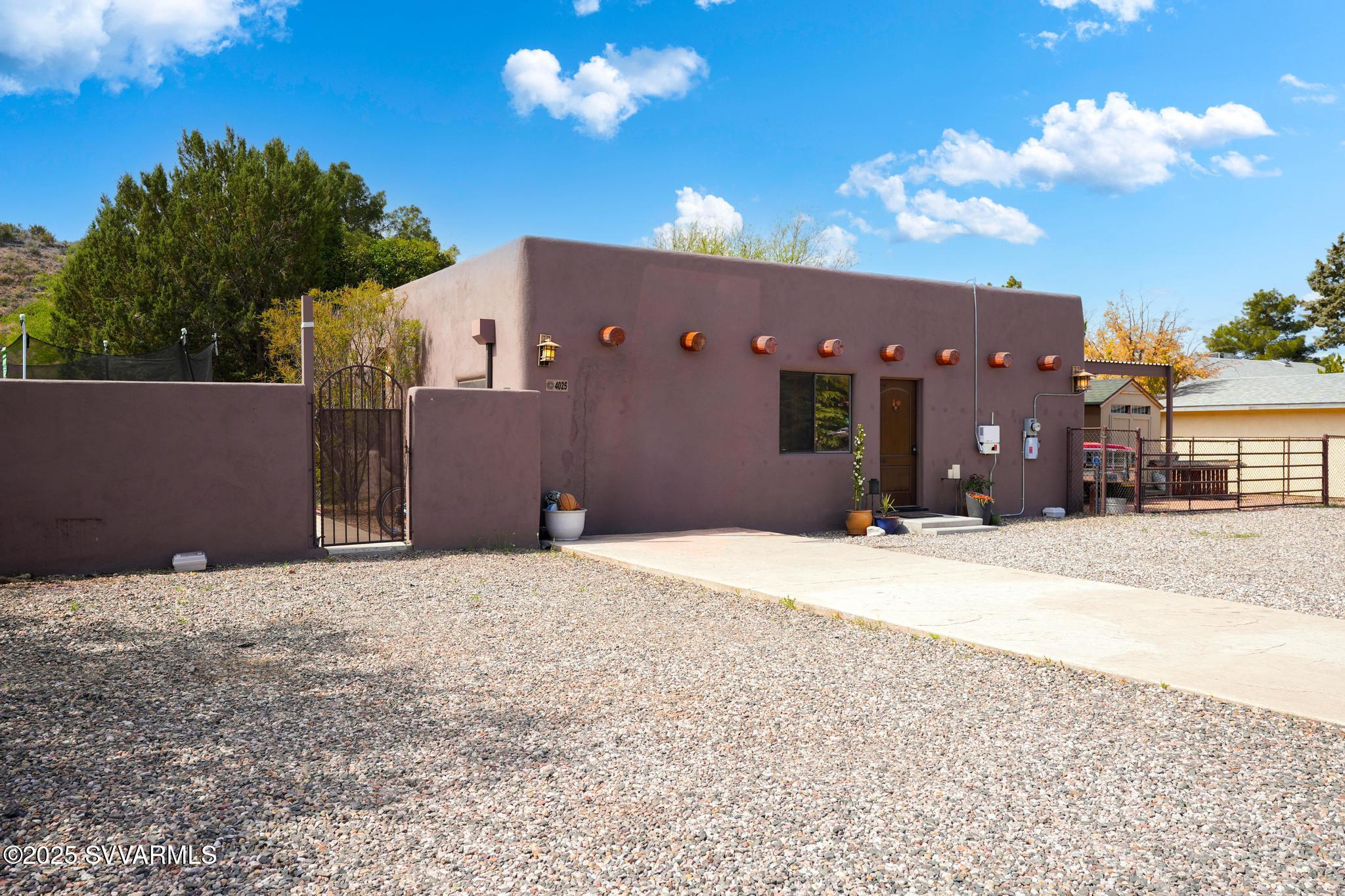 4025 East Valley Lane Rimrock, AZ 86335 - Photo 4 of 30 DSC04964-Edit