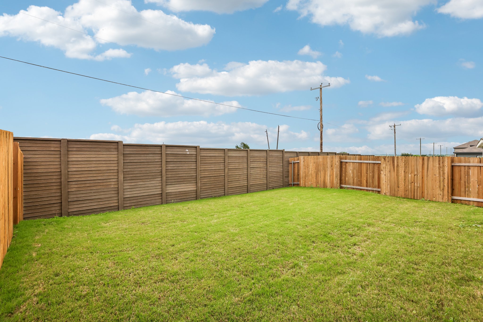 18400 Stellers Sea Street Elgin, TX 78621 - Photo 37 of 40