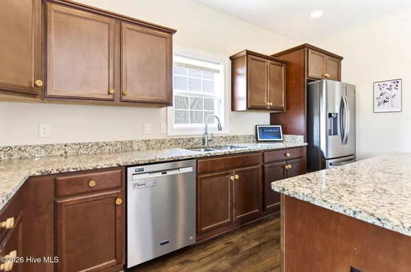 $370,000 | 406 Tyrrell Trail, Jacksonville, NC 28546