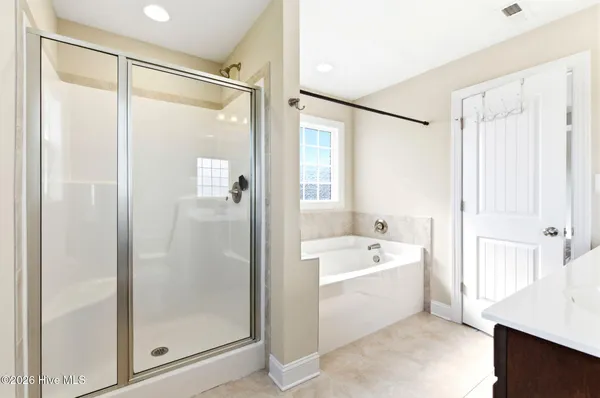 $370,000 | 406 Tyrrell Trail, Jacksonville, NC 28546