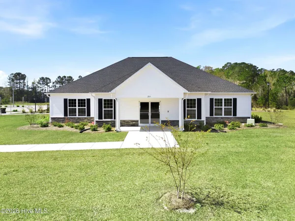 $370,000 | 406 Tyrrell Trail, Jacksonville, NC 28546