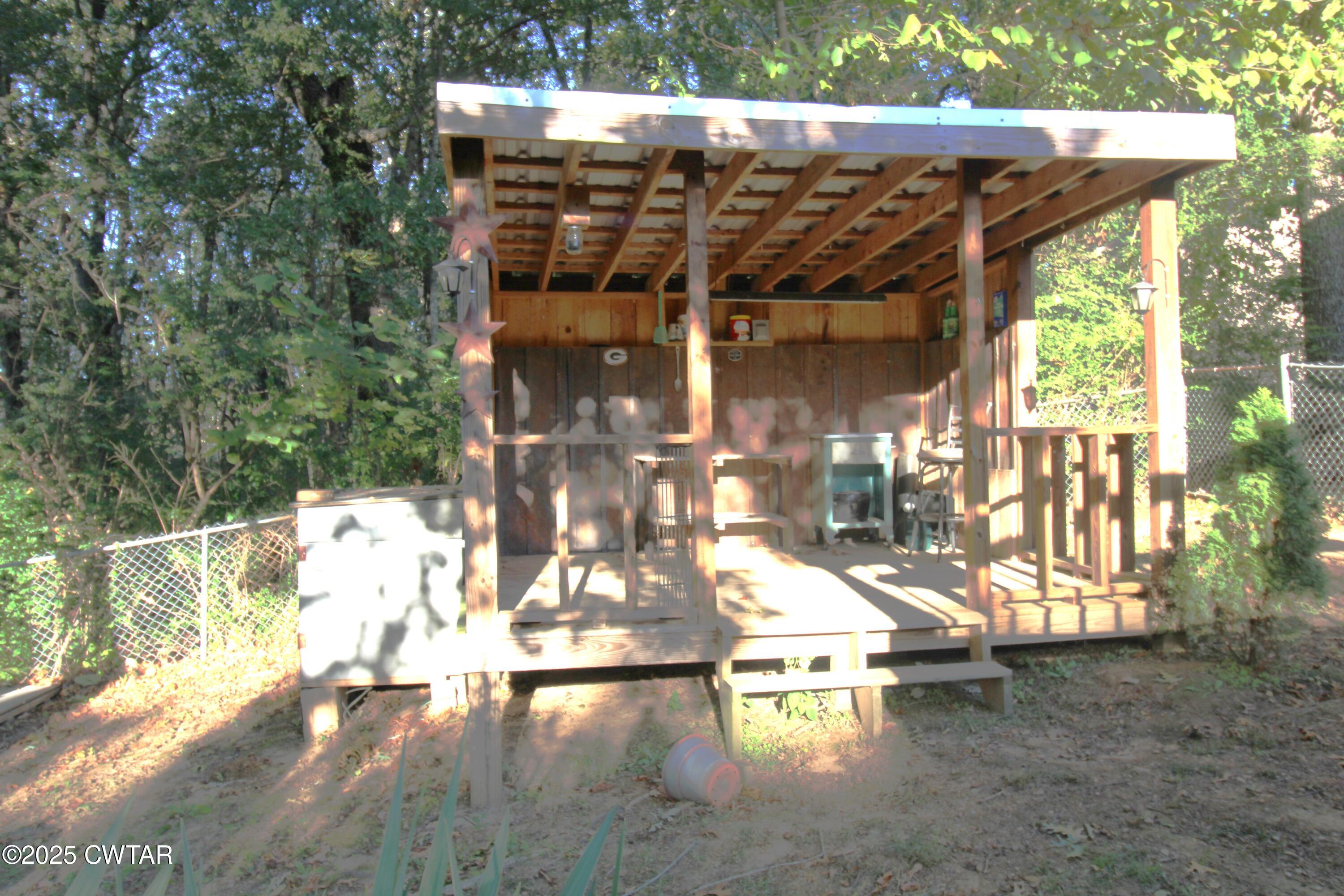 311 Elizabeth Circle Lexington, TN 38351 - Photo 18 of 23 a view of swimming pool with outdoor seating