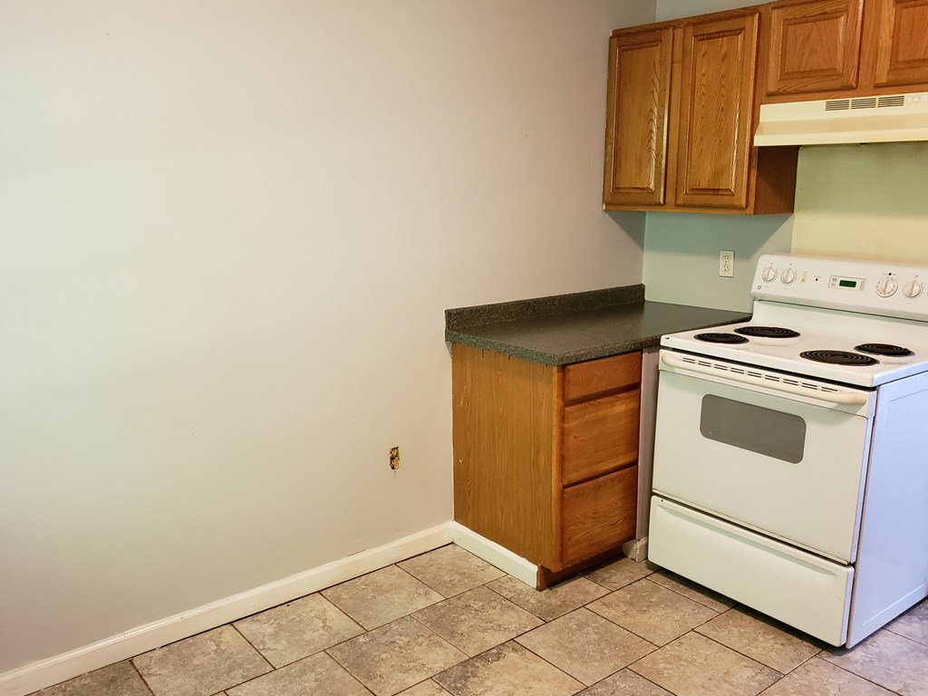 2754-4 Dug Gap Road Dalton, GA 30720 - Photo 8 of 16 Gallery Image 8