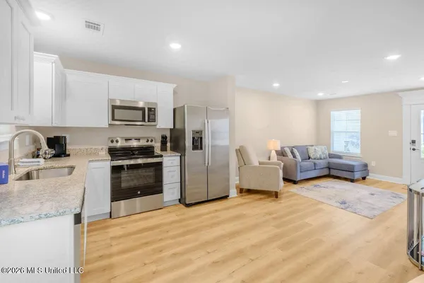 $2,900 | 122 Coral Breeze, Biloxi, MS 39531