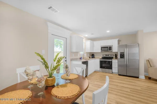 $2,900 | 122 Coral Breeze, Biloxi, MS 39531