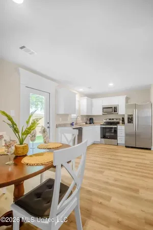 $2,900 | 122 Coral Breeze, Biloxi, MS 39531