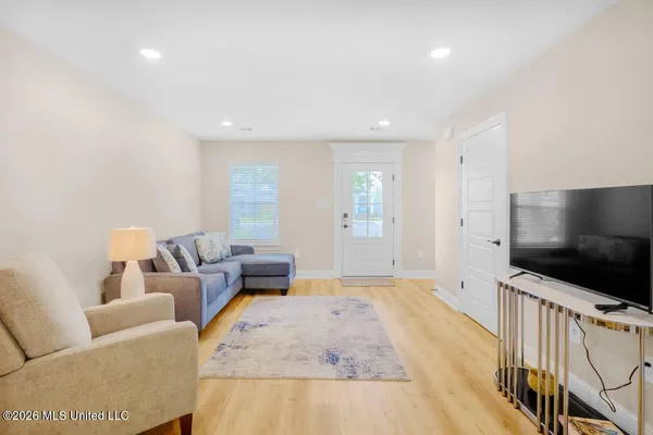 $2,900 | 122 Coral Breeze, Biloxi, MS 39531