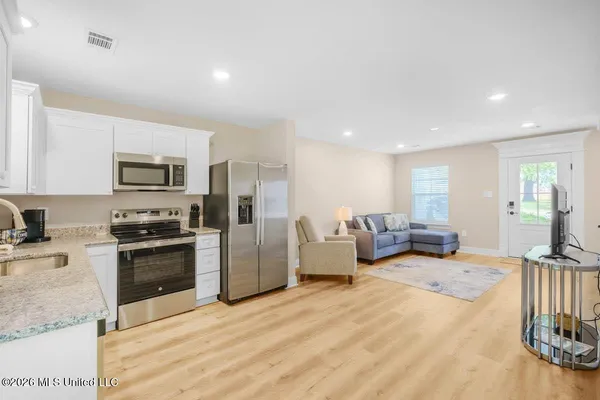 $2,900 | 122 Coral Breeze, Biloxi, MS 39531