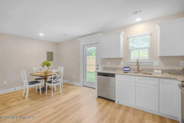 $2,900 | 122 Coral Breeze, Biloxi, MS 39531