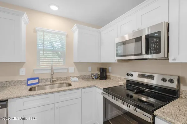 $2,900 | 122 Coral Breeze, Biloxi, MS 39531