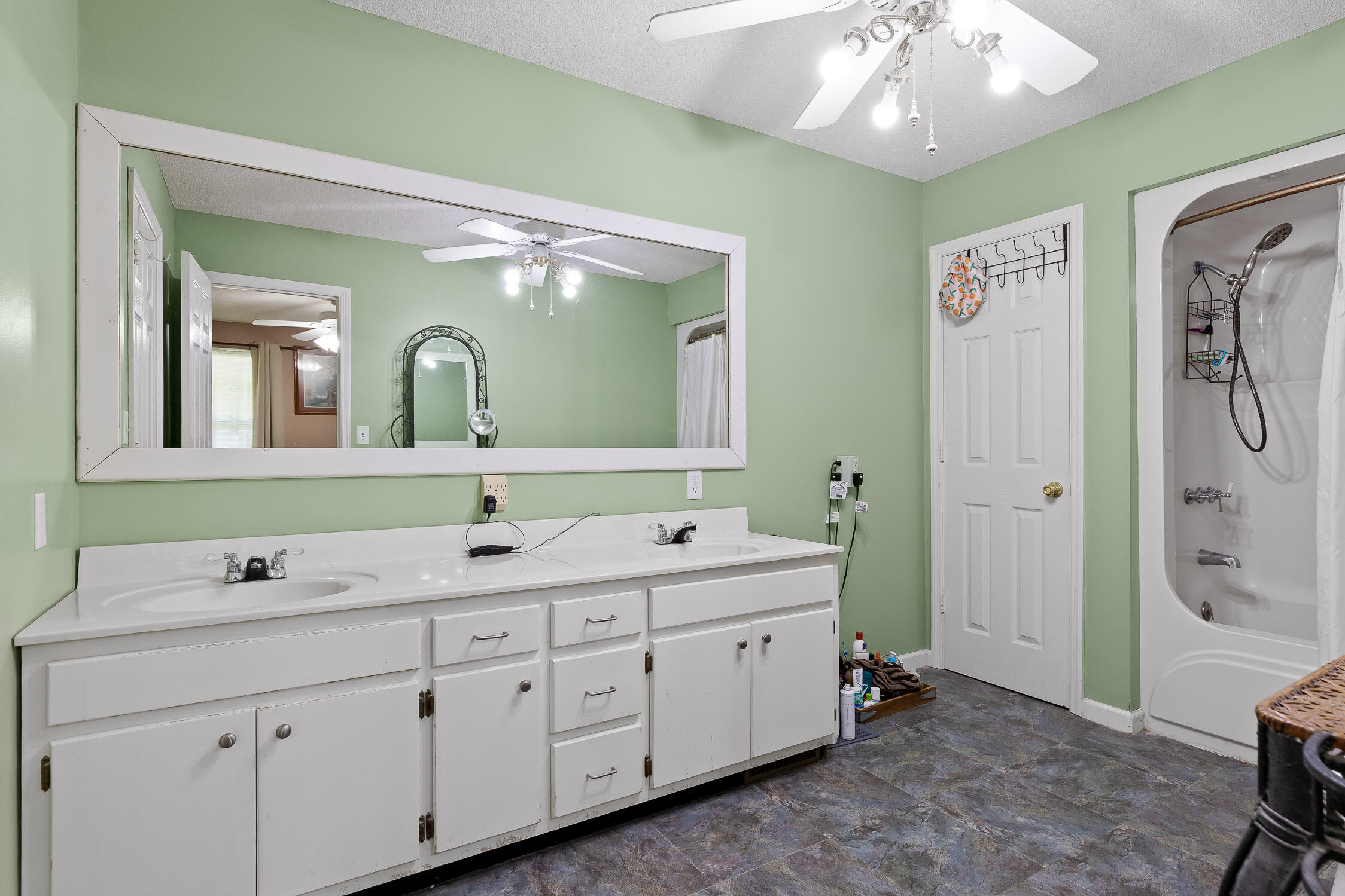 5073 Mark Brown Road Northeast Dalton, GA 30721 - Photo 8 of 51 Mark Brown-30