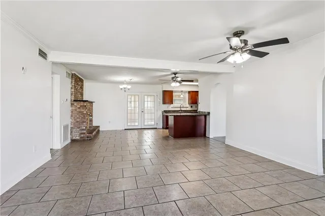 $2,500 | 740 Huckleberry Lane, Terrytown, LA 70056