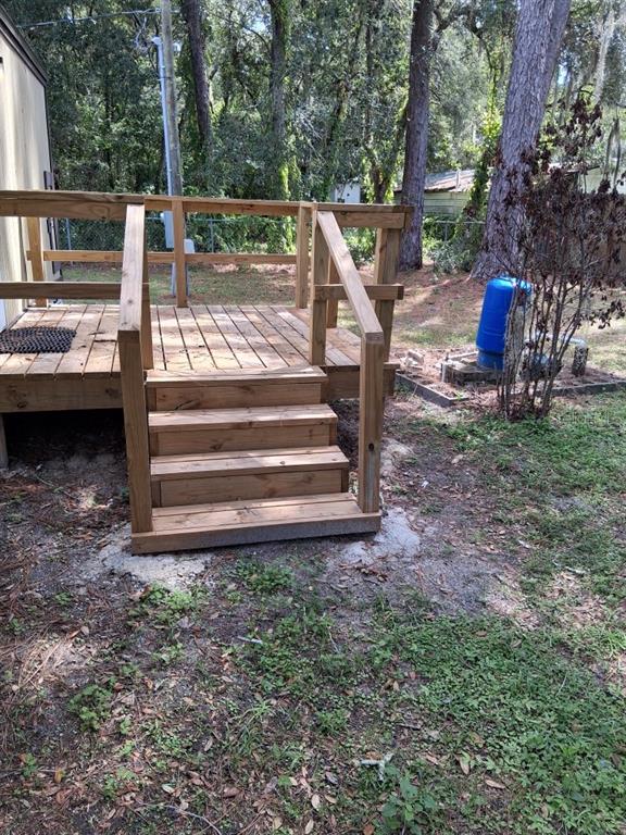 6332 West Homosassa Trail Homosassa, FL 34448 - Photo 11 of 13 a view of outdoor space and deck