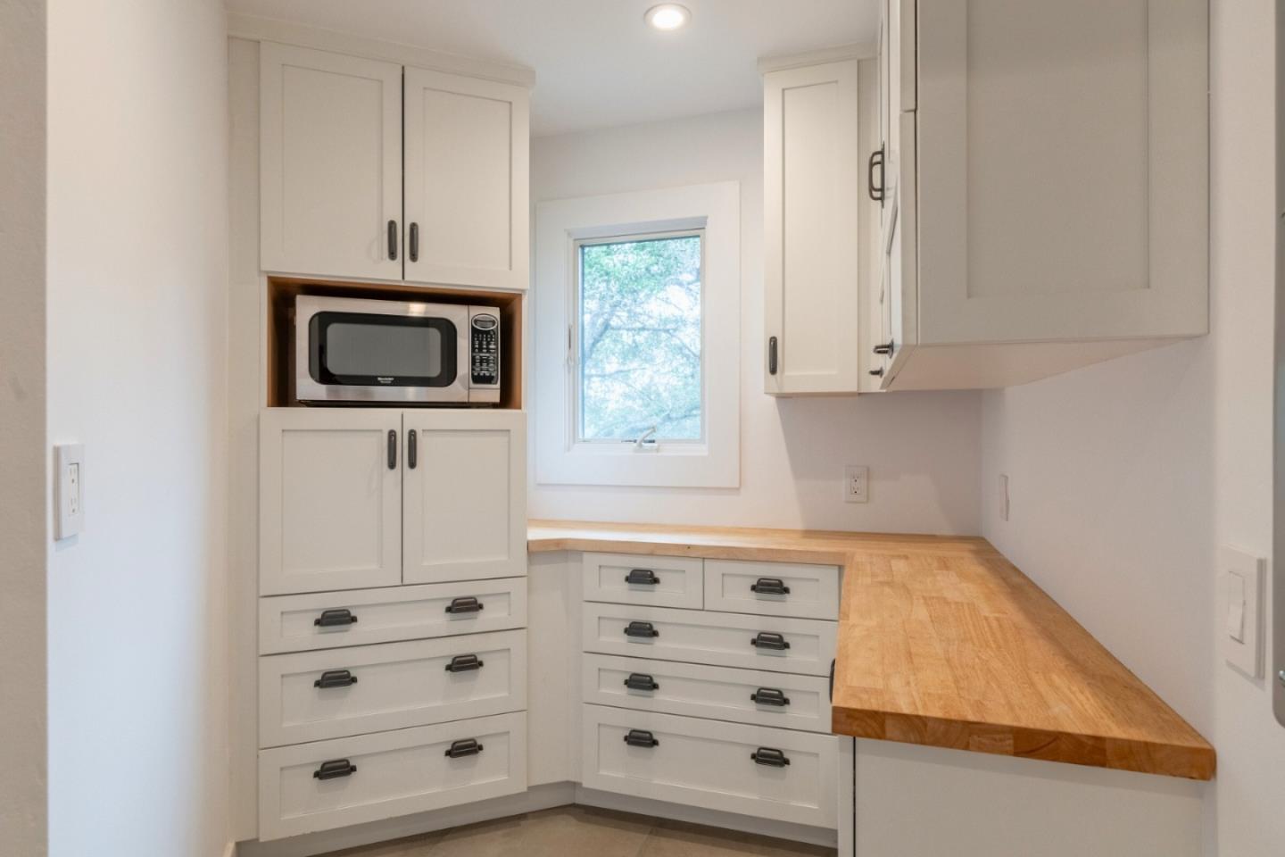 11 Scarlett Road Carmel Valley, CA 93924 - Photo 8 of 22