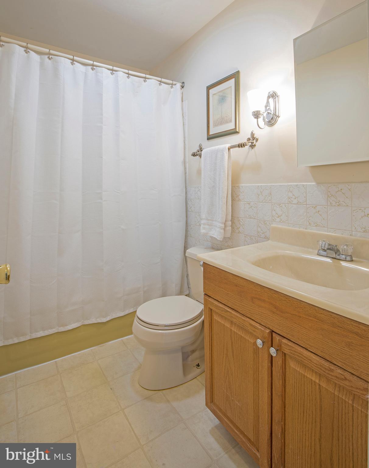 1389 Upper State Road Chalfont, PA 18914 - Photo 39 of 45 hall bath