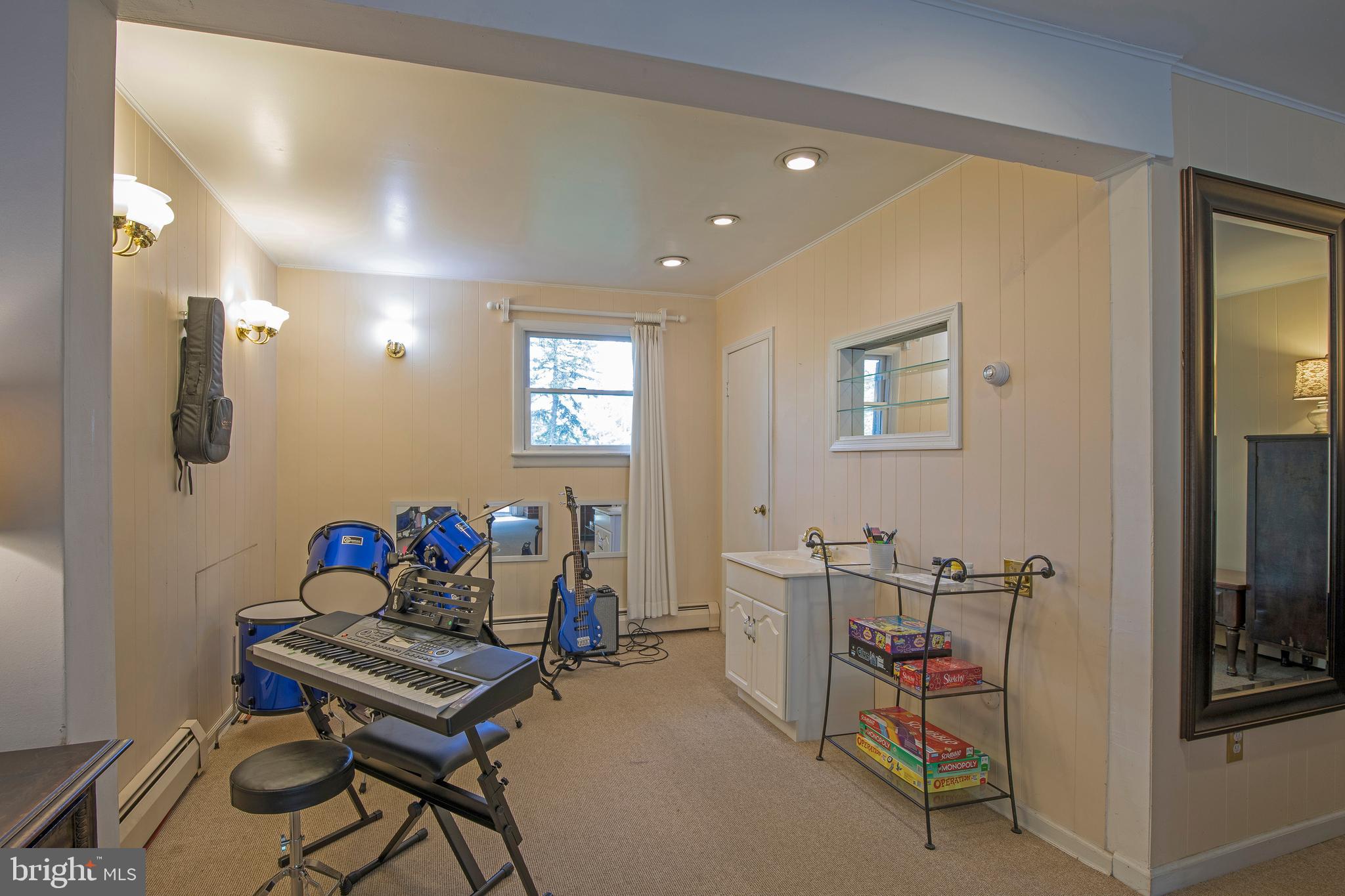 1389 Upper State Road Chalfont, PA 18914 - Photo 43 of 45 extra area with water for wet bar