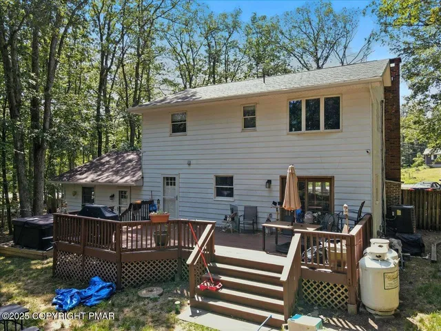 a view of a yard with trees