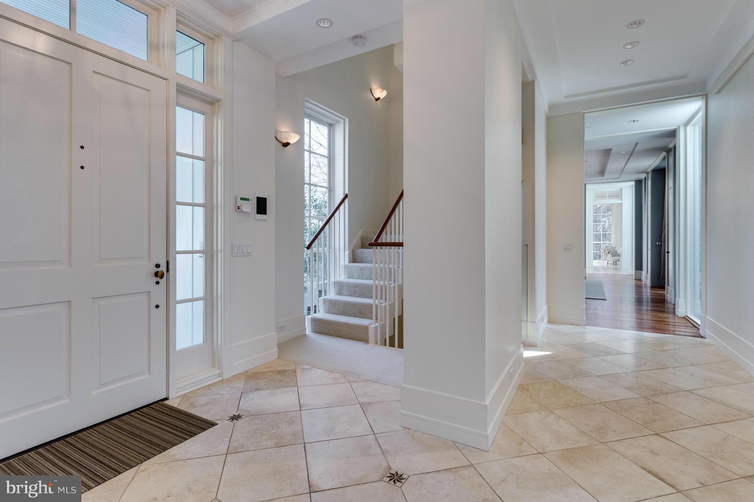 1300 Ranleigh Road McLean, VA 22101 - Photo 2 of 30 a view of an entryway with a livingroom