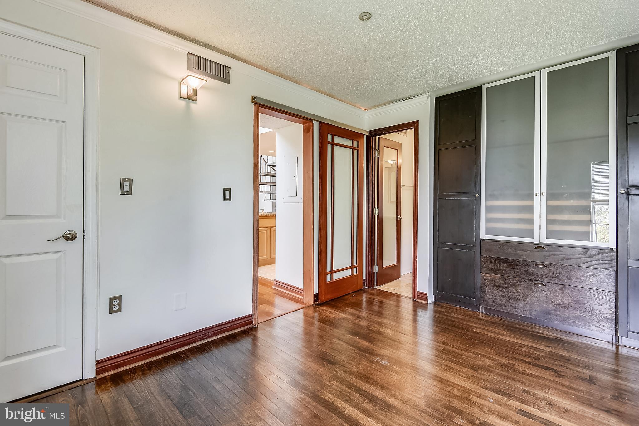 1018 Fallcrest Court, Unit 301 Bowie, MD 20721 - Photo 5 of 30