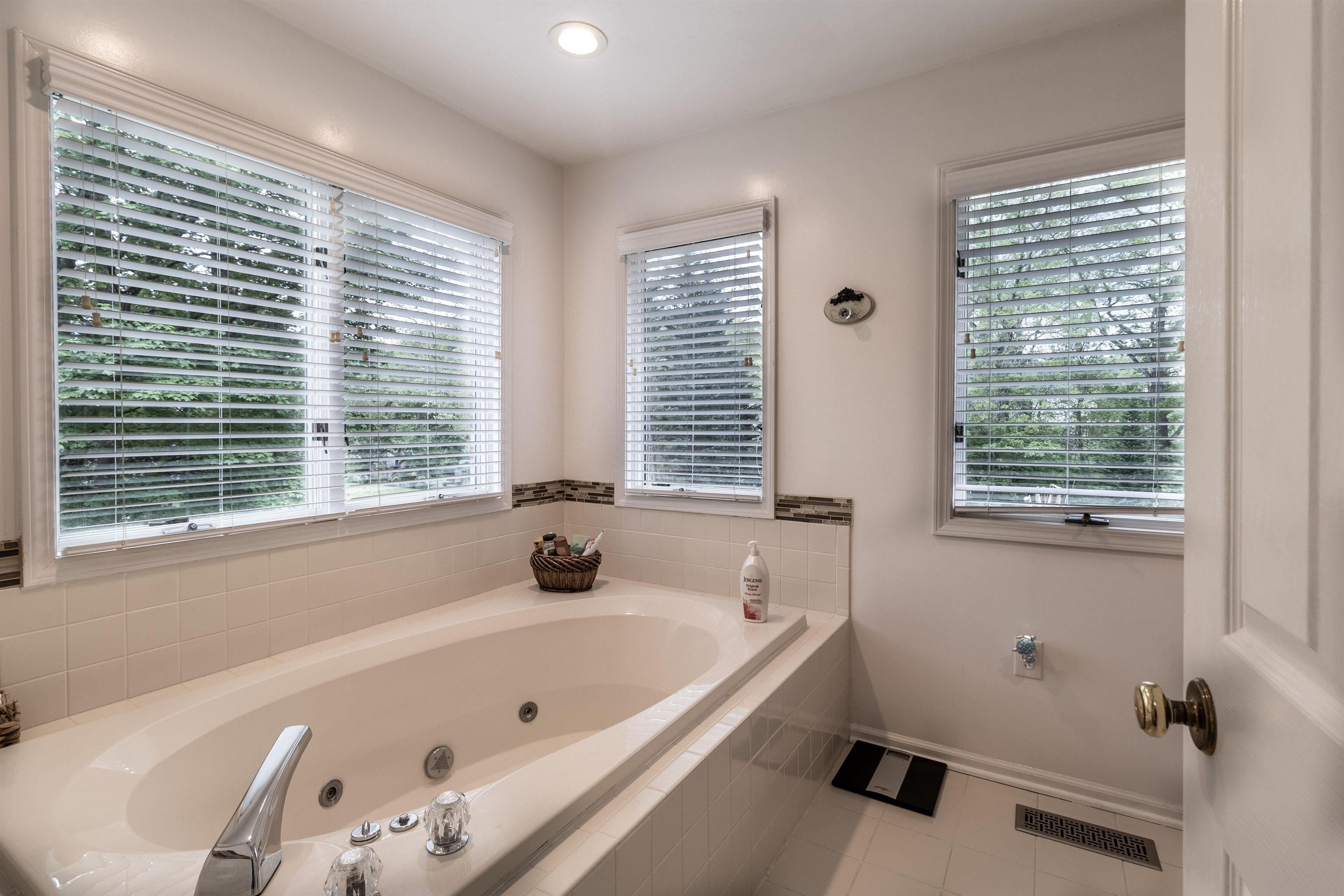 1360 Waldheim Road Salem, VA 24153 - Photo 25 of 54 Gallery Image 25