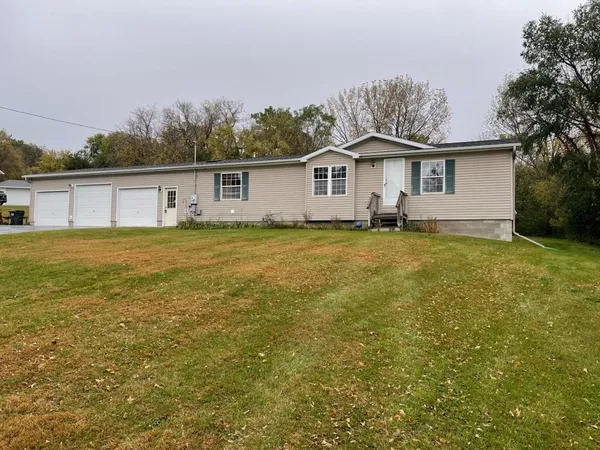 $269,900 | 1020 2nd Street Northeast, Glenwood, MN 56334