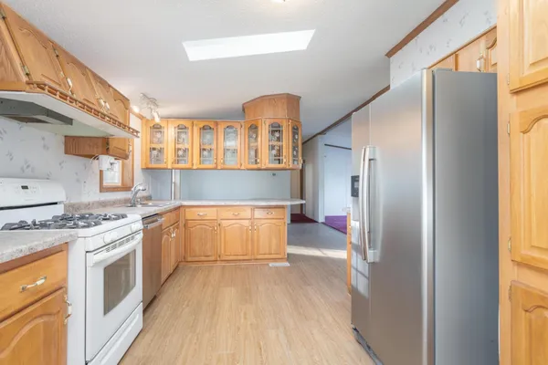 $269,900 | 1020 2nd Street Northeast, Glenwood, MN 56334