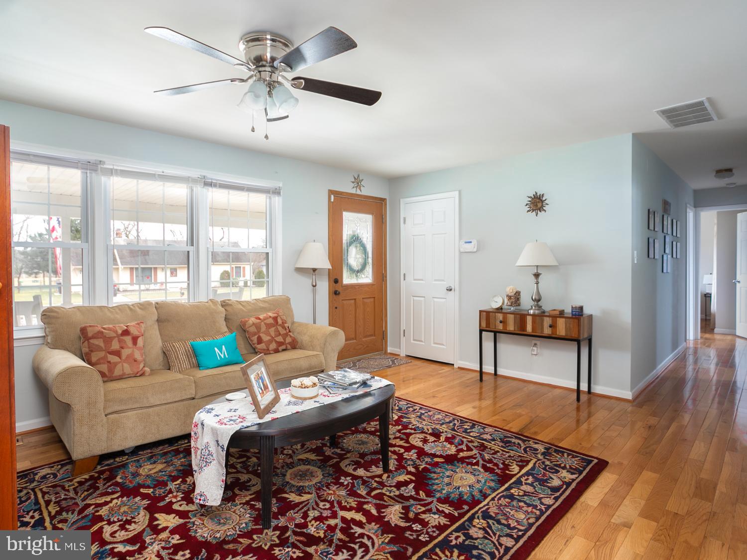 221 Paddock Way Delran, NJ 08075 - Photo 7 of 32 Gallery Image 7