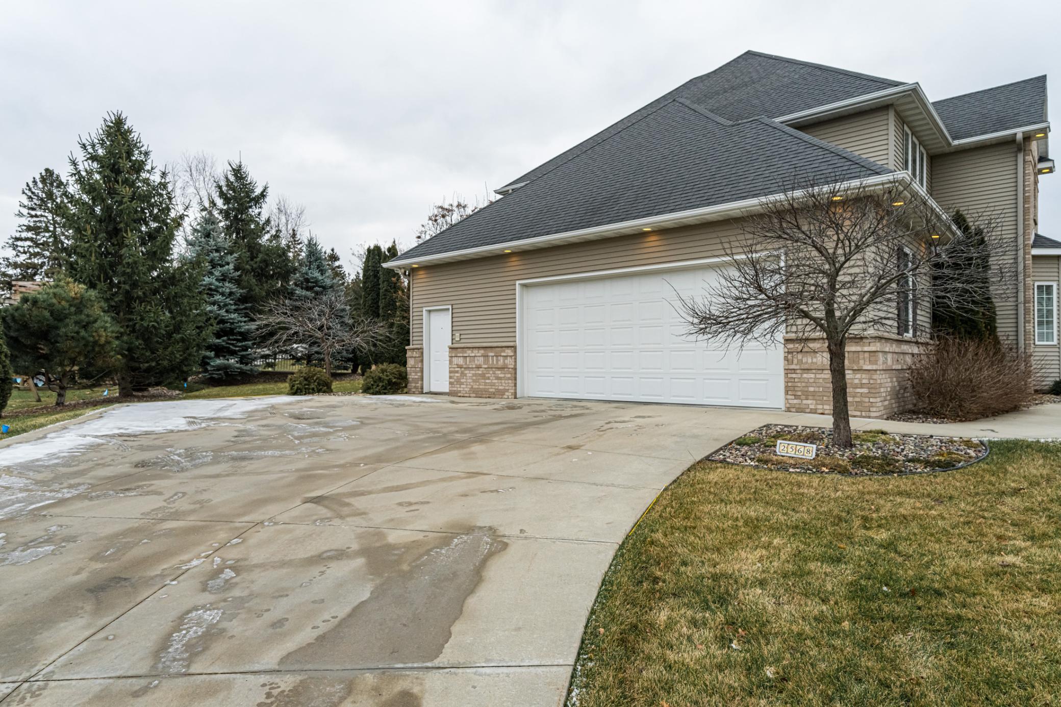 2568 Aspen Place Southwest Rochester, MN 55902 - Photo 44 of 58
