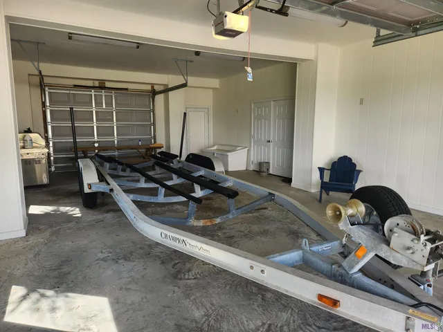 $490,000 | 411 Admiral Craik Drive, Unit 7, Grand Isle, LA 70358