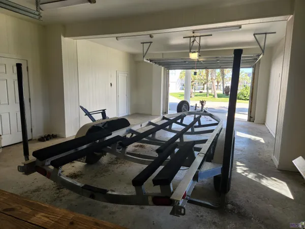 $490,000 | 411 Admiral Craik Drive, Unit 7, Grand Isle, LA 70358